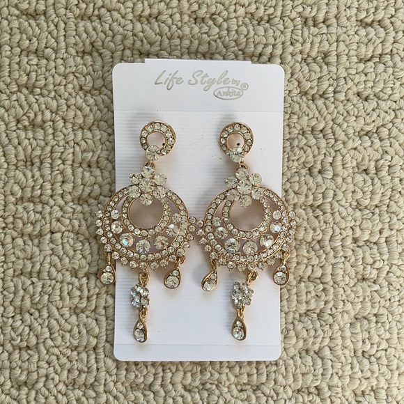 Indian Earrings NWOT - Picture 4 of 4